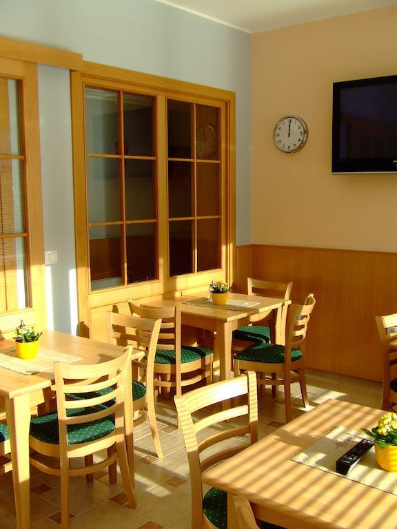 Guest House Pri Gondoli Maribor Extérieur photo