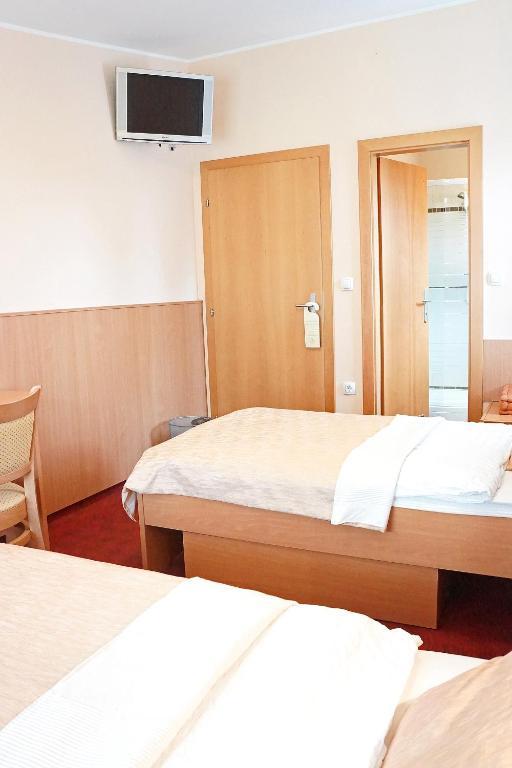 Guest House Pri Gondoli Maribor Extérieur photo